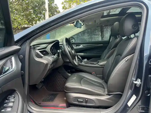 Buick LaCrosse 2021