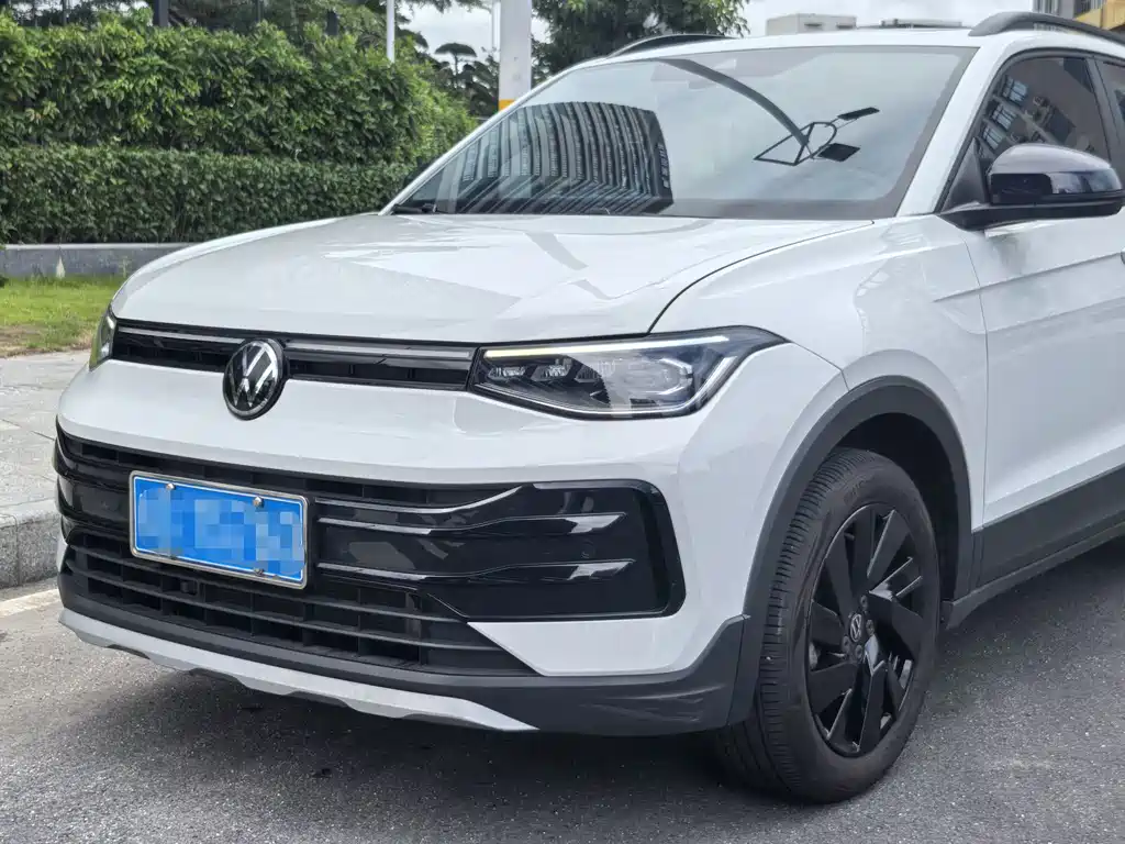 Volkswagen Tharu 2025