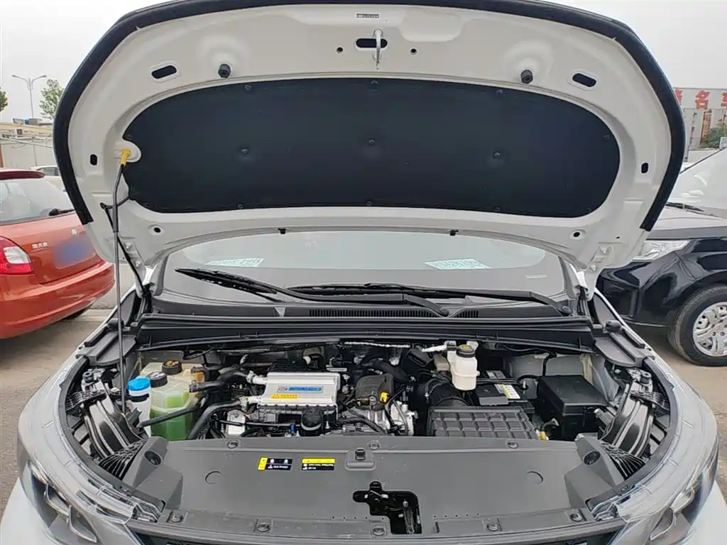 GAC Motor Trumpchi M6 2024 — фото 20