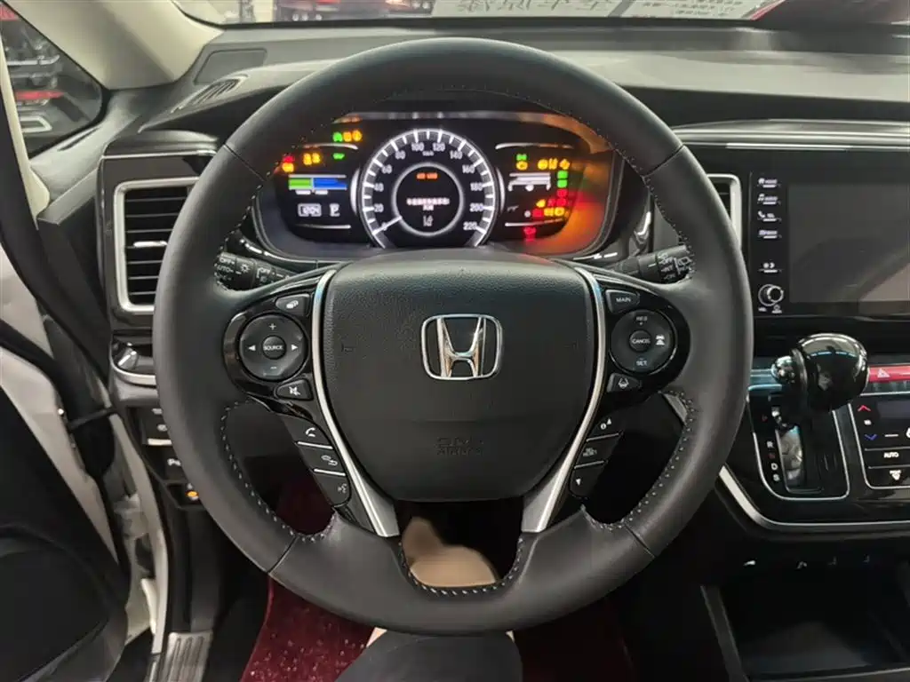 Honda Elysion 2020 — фото 10