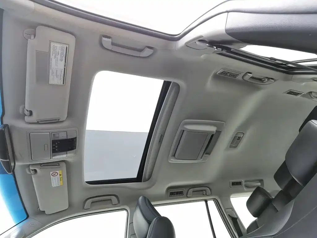 Toyota Prado 2017 — фото 14