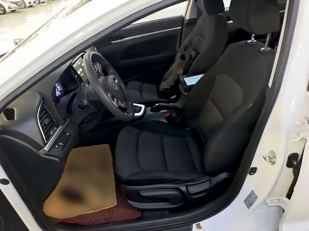 Hyundai Celesta 2017 — фото 15