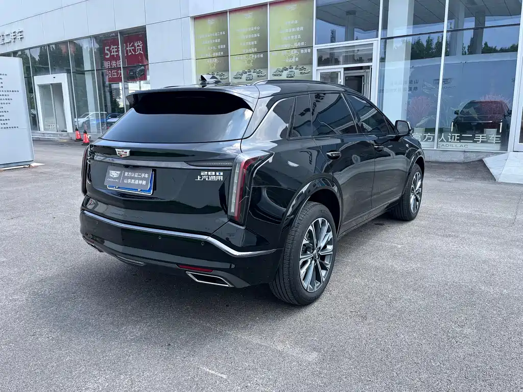 Cadillac XT5 2024 — фото 14