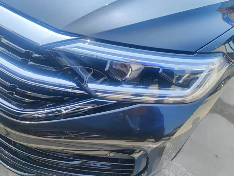 Volkswagen Sagitar 2025
