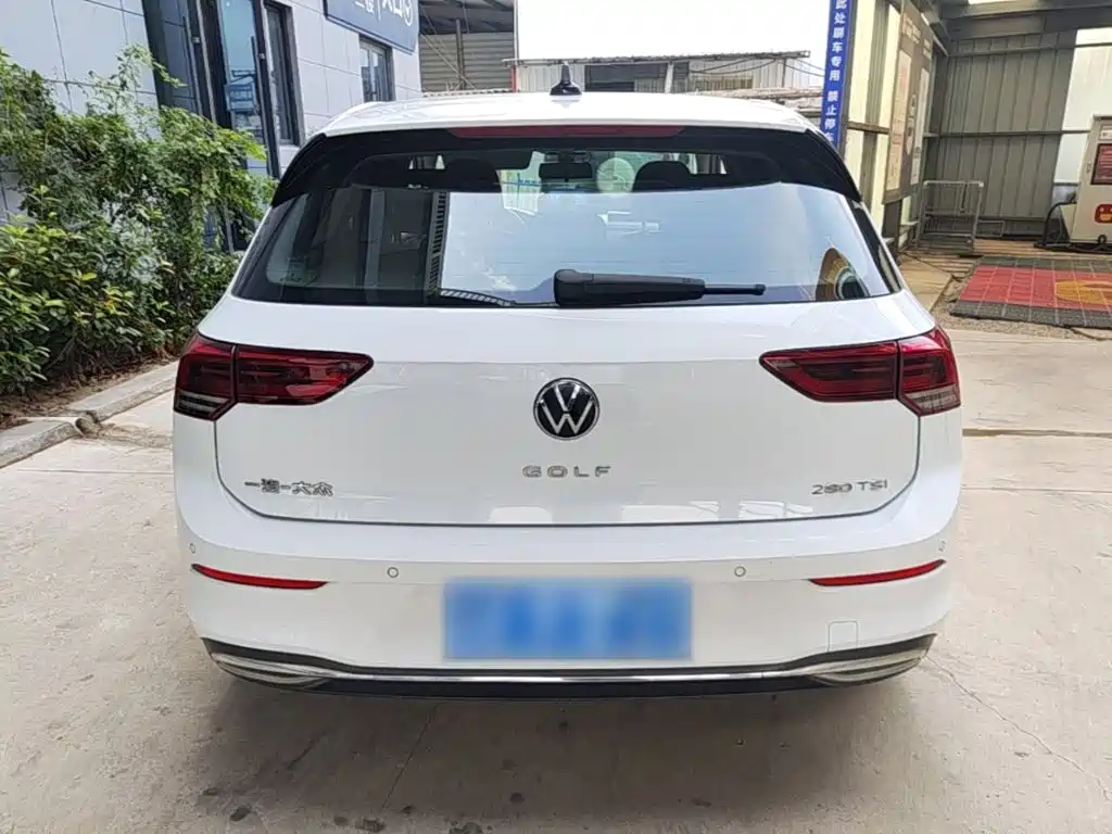 Volkswagen Golf 2023