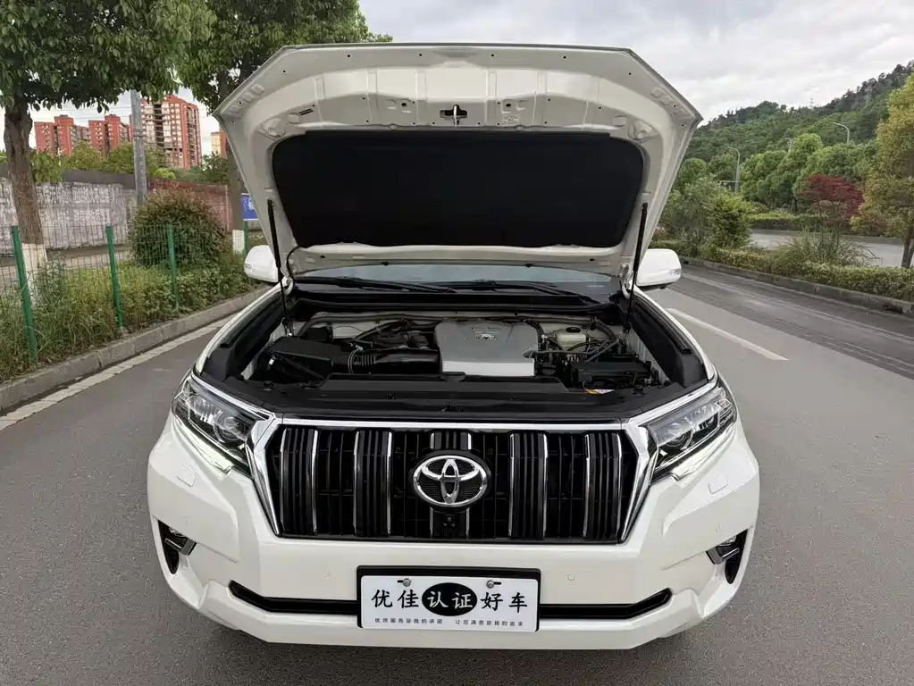 Toyota Prado 2018 — фото 8