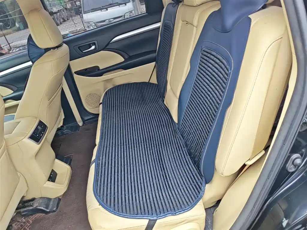 Toyota Highlander 2019 — фото 17