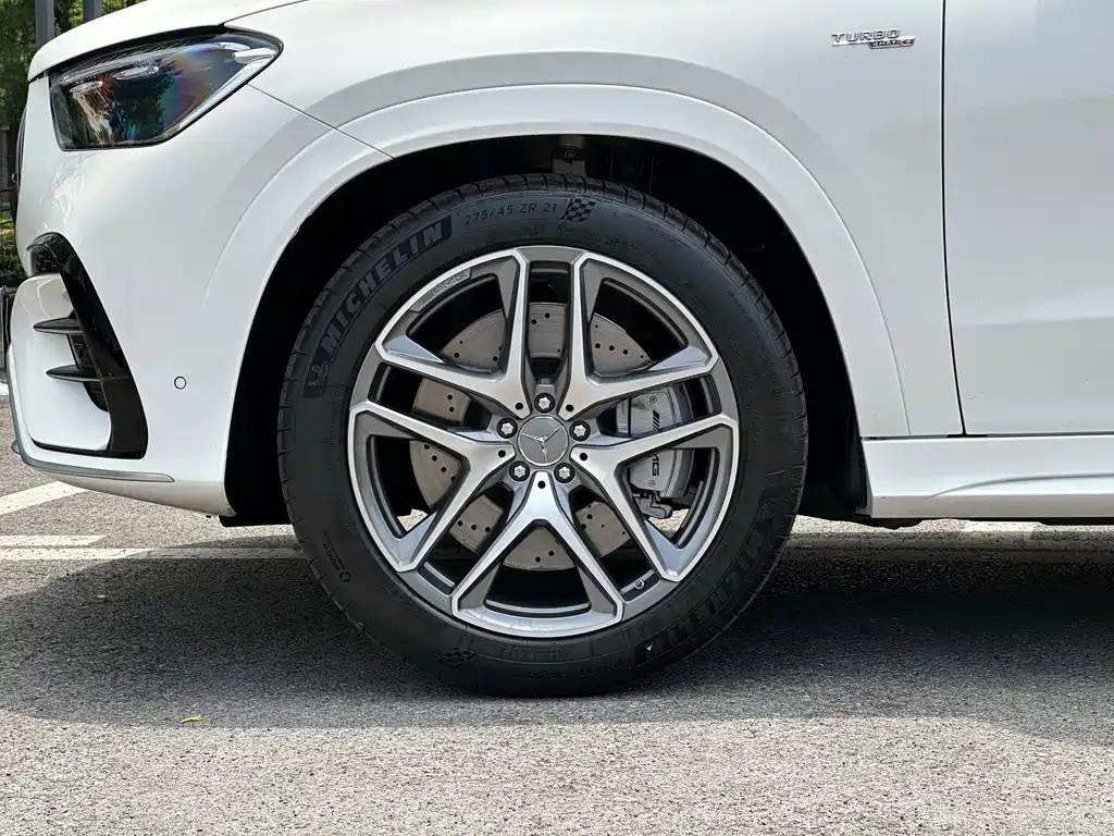 Mercedes-Benz GLE AMG 2026 — фото 8