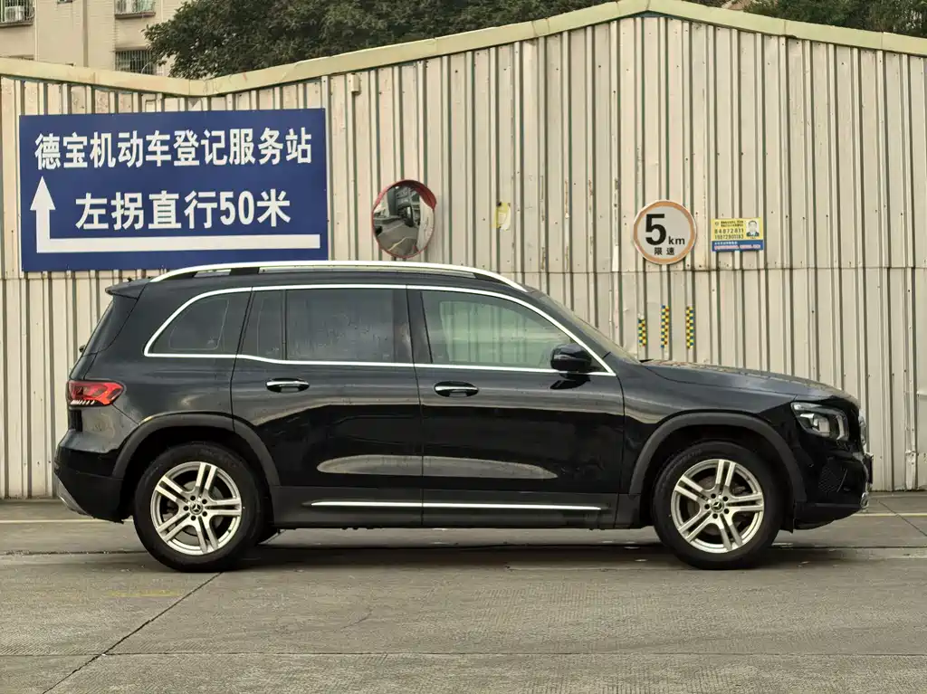Mercedes-Benz GLB 2021 — фото 17