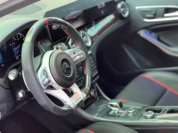 Mercedes-Benz GLA AMG 2016