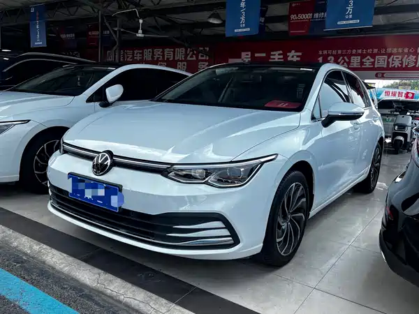 Volkswagen Golf 2023