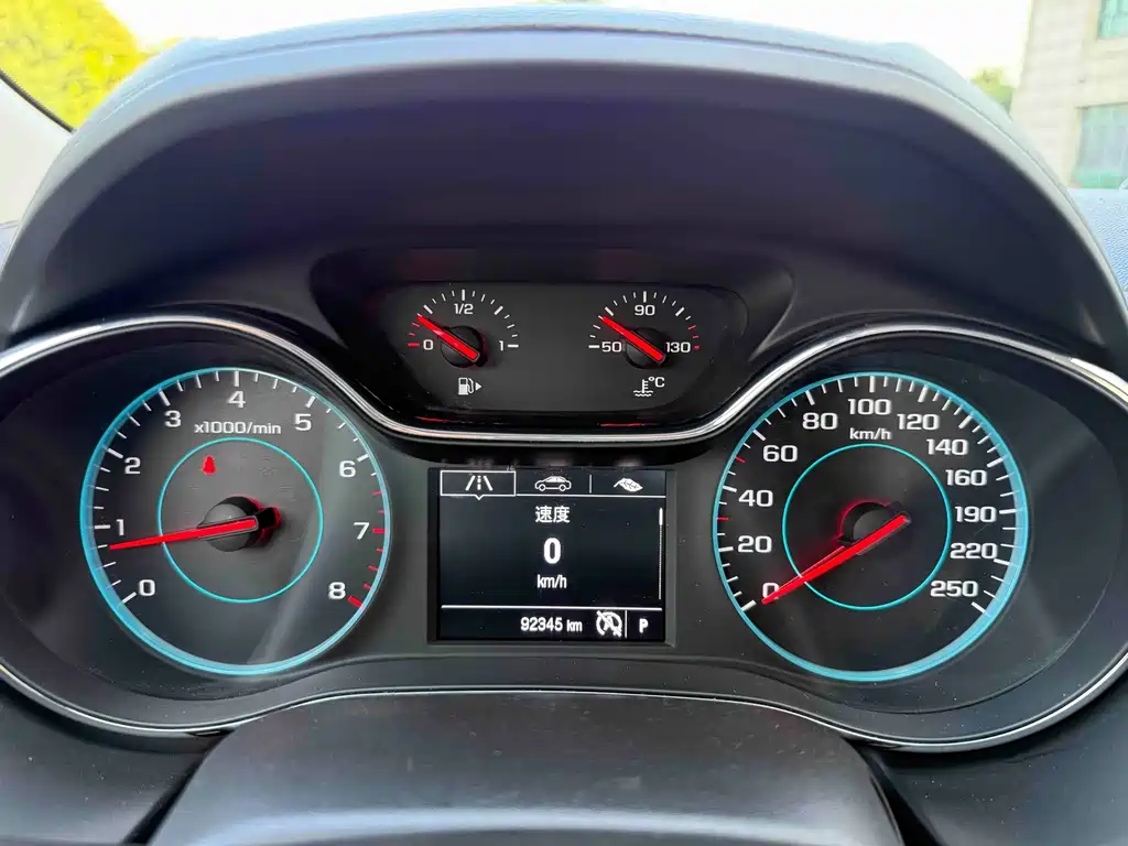 Chevrolet Cruze 2015 — фото 13