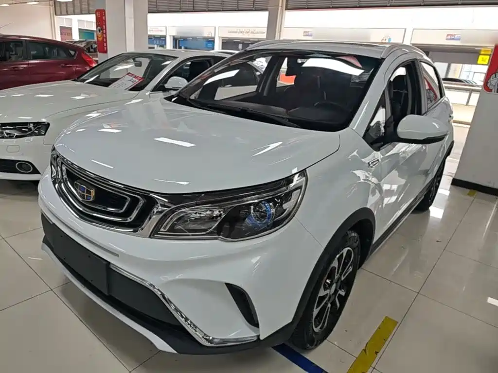 Geely Vision X3 2017 — фото 2