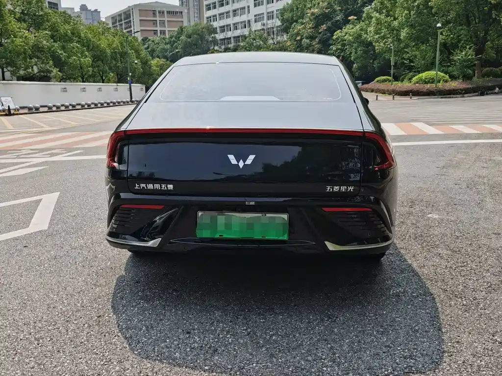 Wuling Starlight 2024 — фото 8