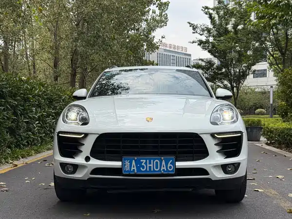 Porsche Macan 2017