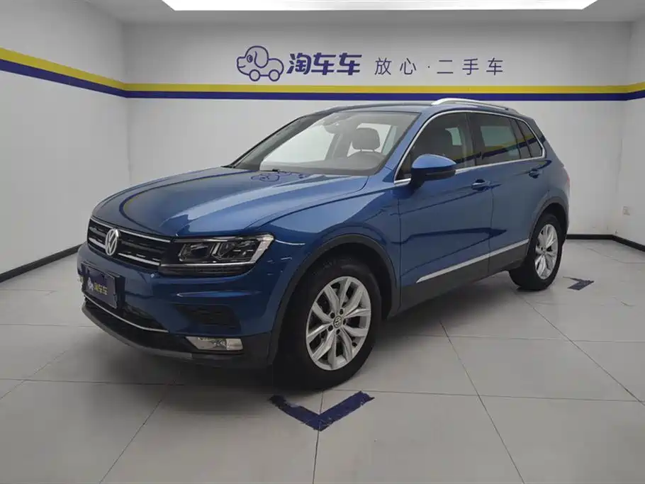 Volkswagen Tiguan 2017 — фото 1