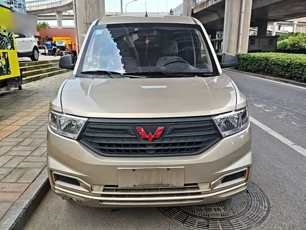 Wuling Hongguang V 2022