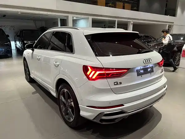 Audi Q3 2023
