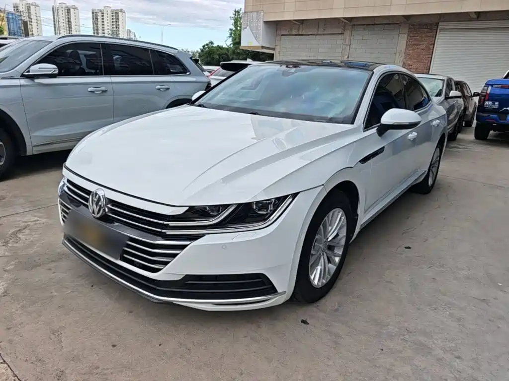 Volkswagen CC 2019 — фото 1