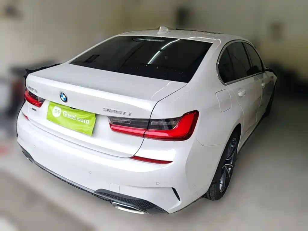 BMW 3 Series 2021 — фото 12