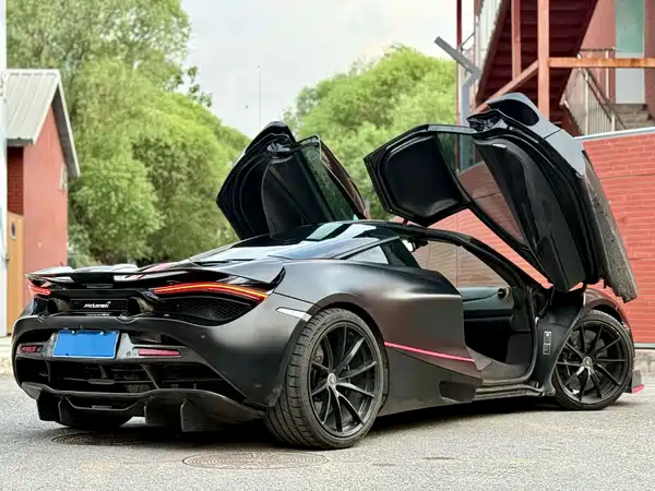 McLaren 720S 2019