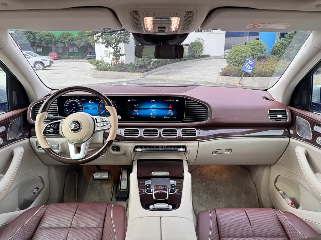 Mercedes-Benz GLS 2023 — фото 8