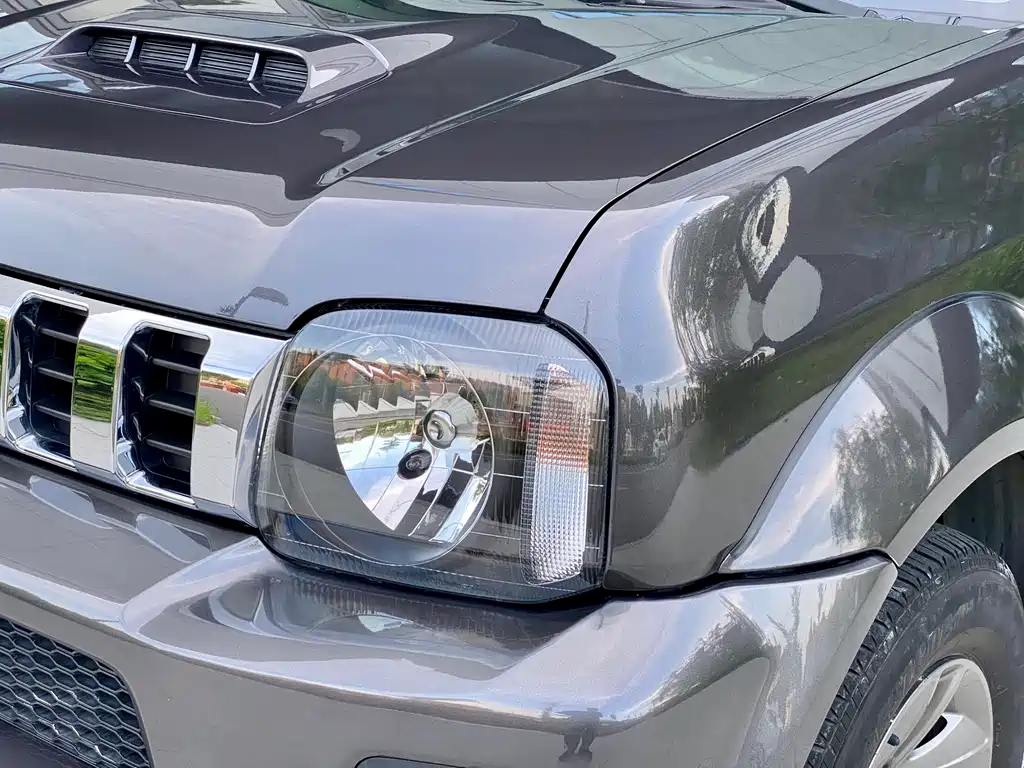 Suzuki Jimny 2015 — фото 10