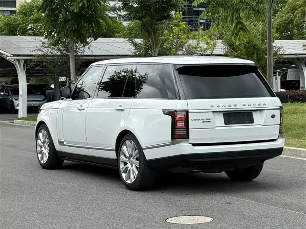 Land Rover Range Rover 2017 — фото 9