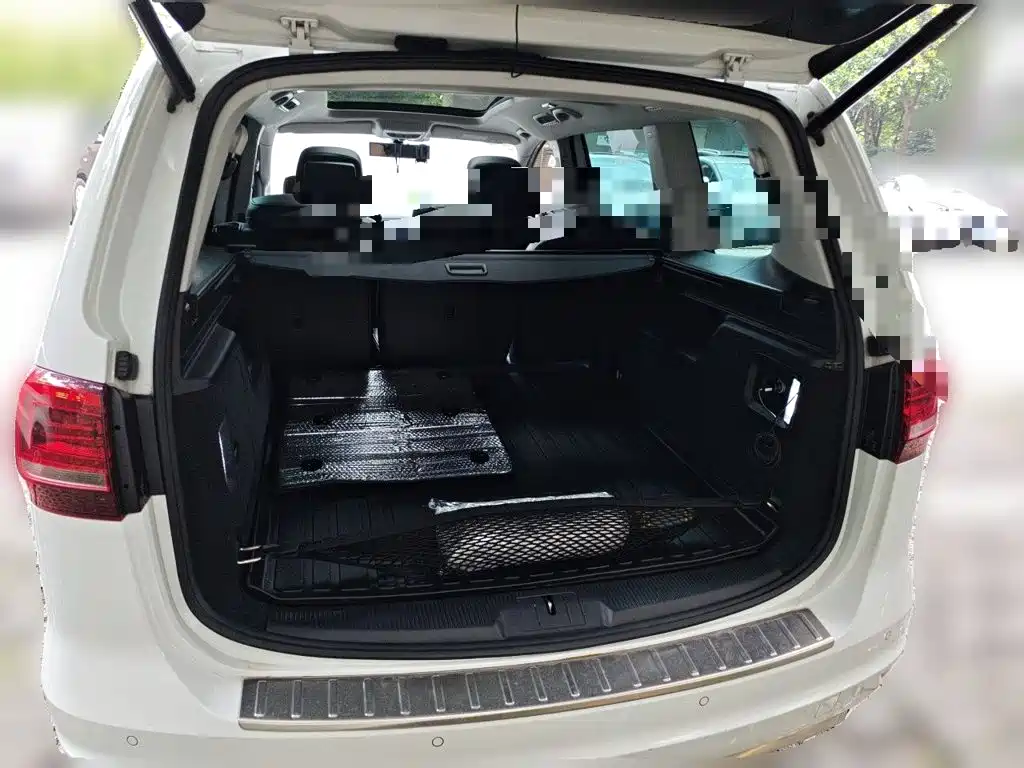 Volkswagen Sharan 2019 — фото 10