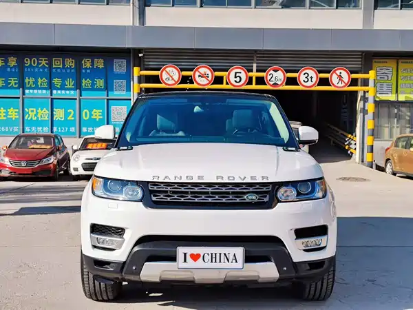 Land Rover Range Rover Sport 2015