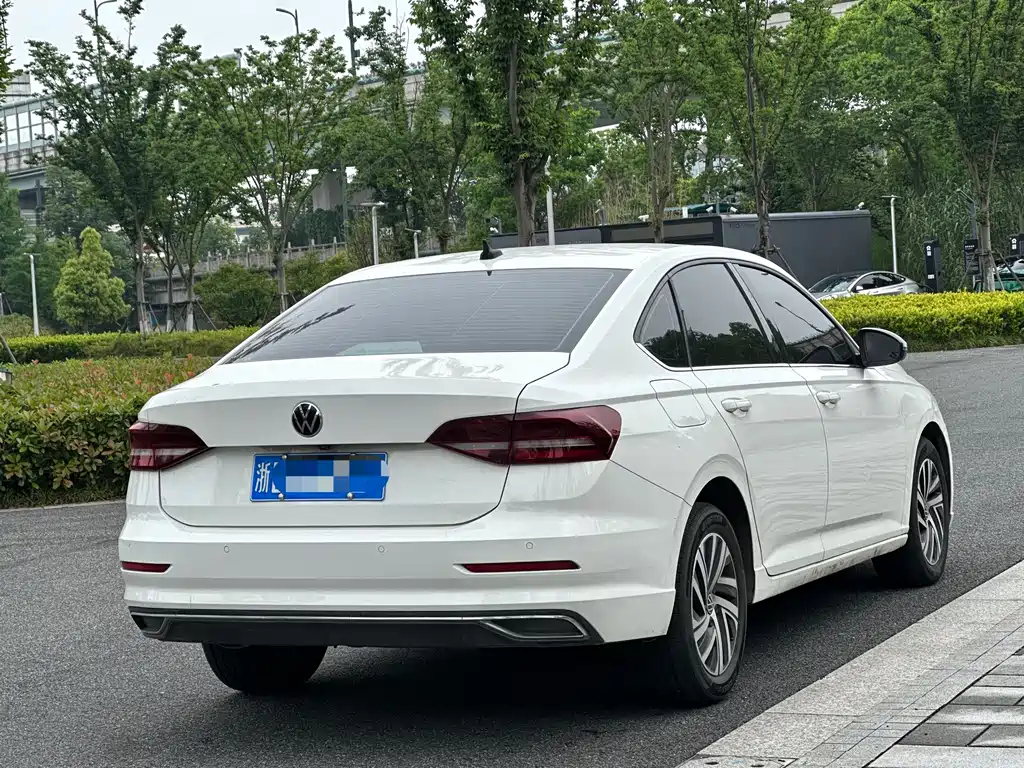 Volkswagen Lavida 2022