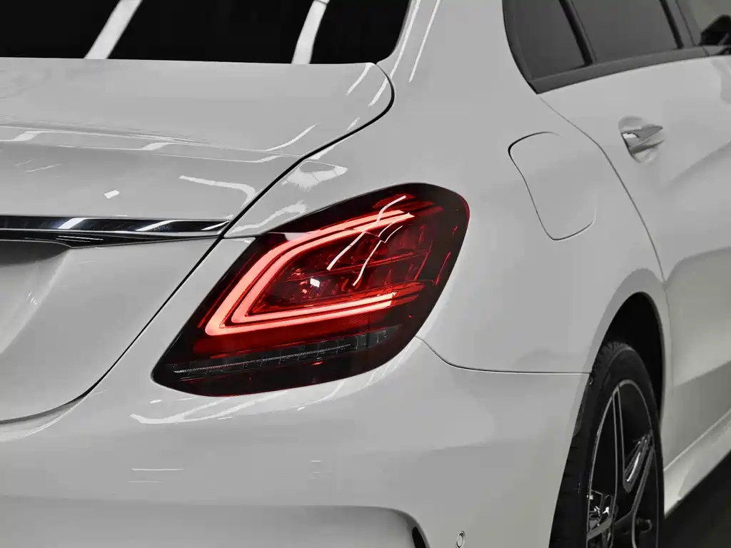 Mercedes-Benz C-Class 2021 — фото 19