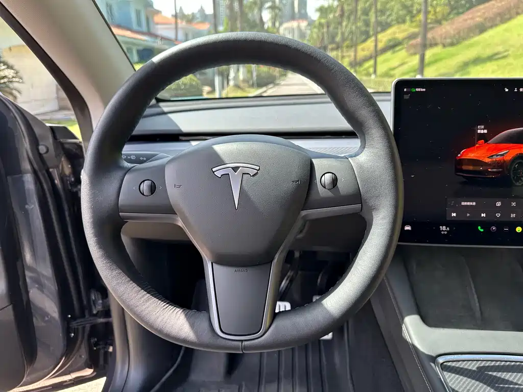 Tesla Model Y 2022 — фото 6