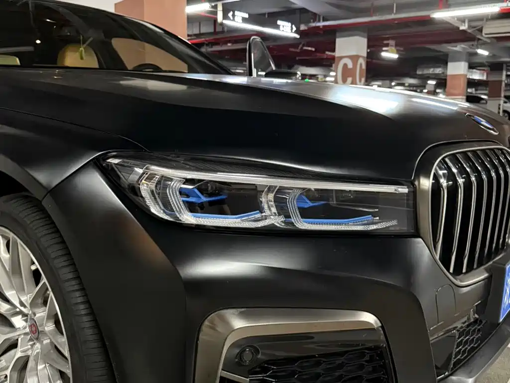 BMW 7 Series 2017 — фото 4