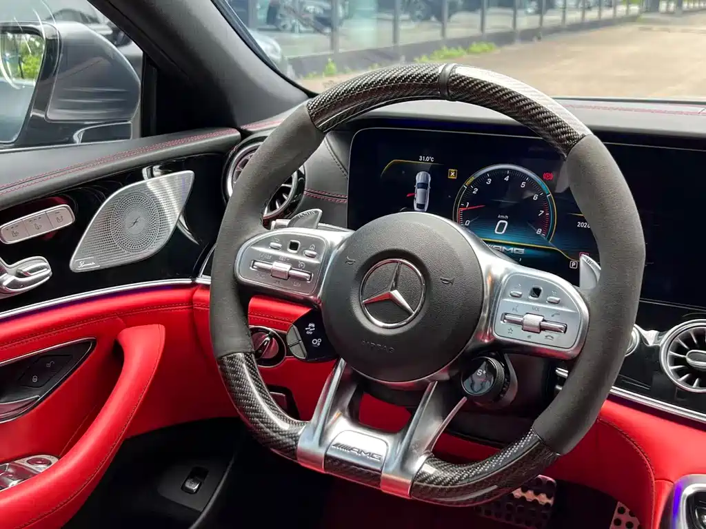 Mercedes-Benz AMG GT 2020 — фото 7