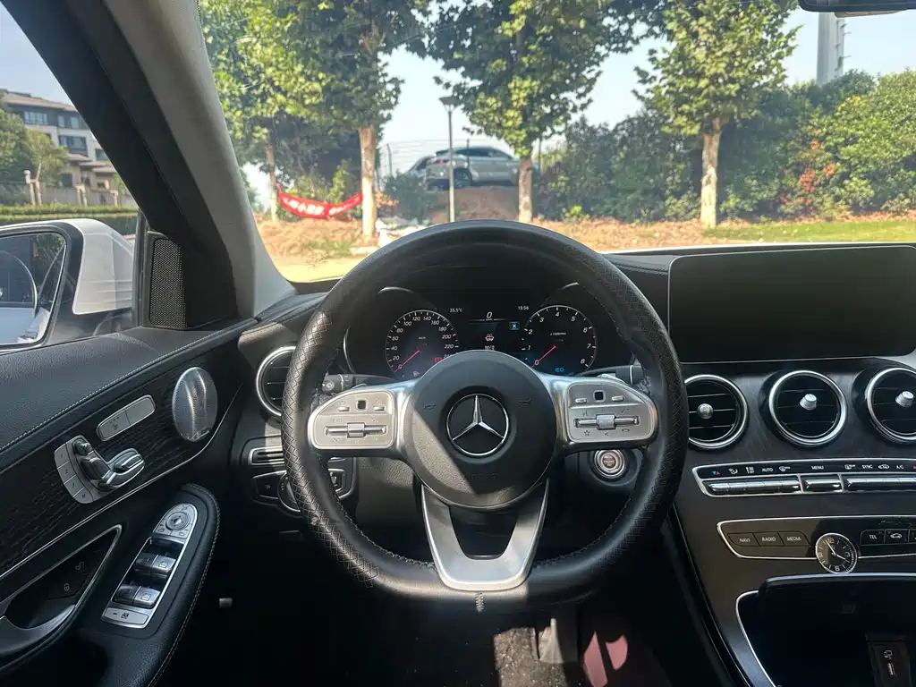 Mercedes-Benz C-Class 2021 — фото 10