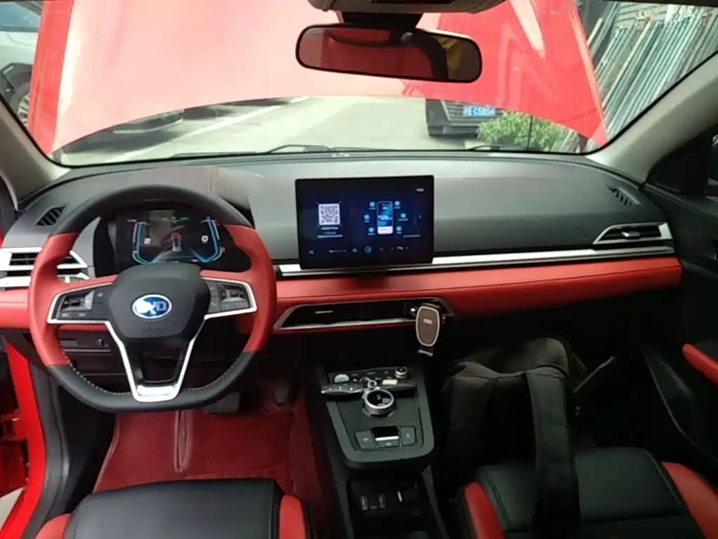 BYD e2 2021