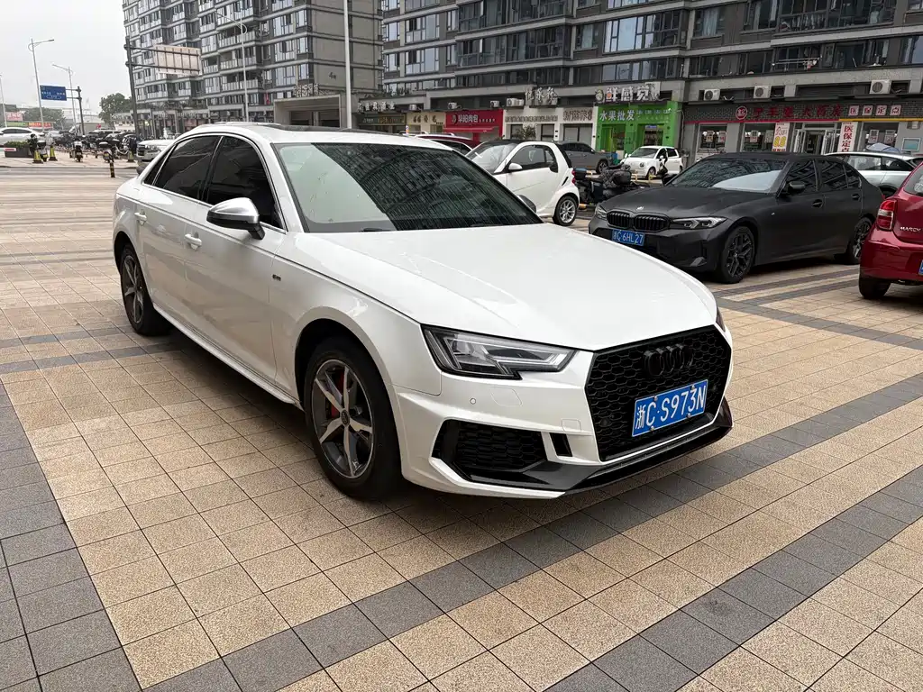 Audi A4L 2016 — фото 3