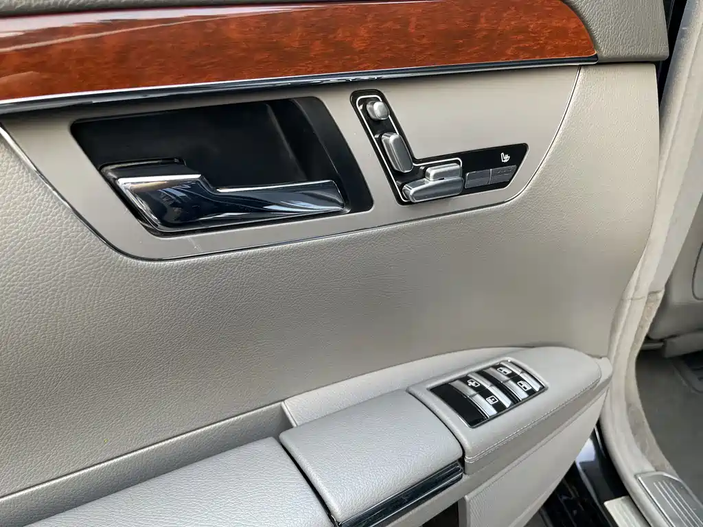 Mercedes-Benz S-Class 2008 — фото 18