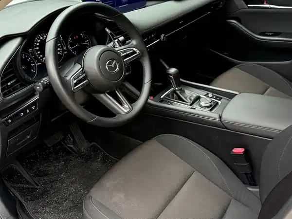 Mazda 3 Axela 2022