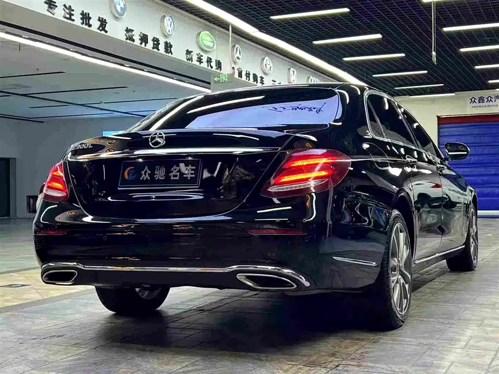 Mercedes-Benz E-Class 2018