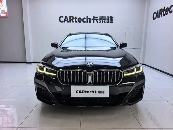 BMW 5 Series 2022