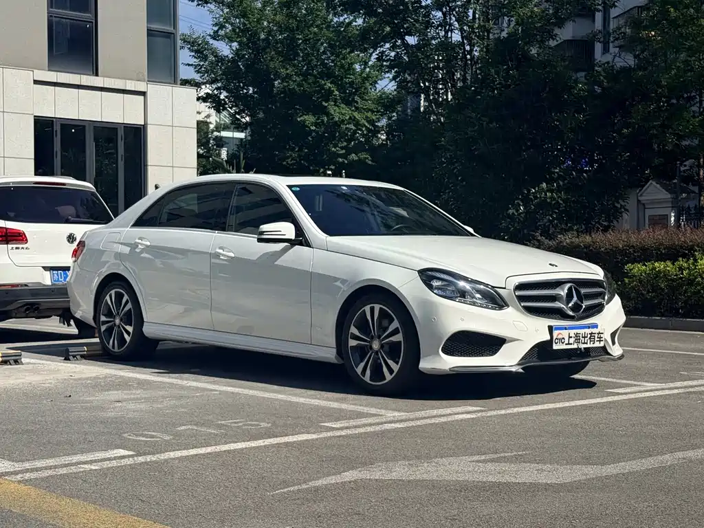 Mercedes-Benz E-Class 2015
