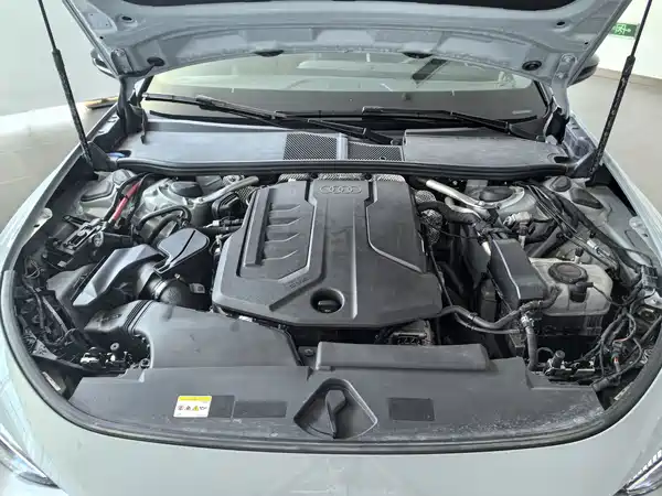 Audi A5L 2025