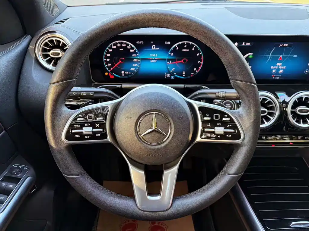 Mercedes-Benz GLA 2021 — фото 13
