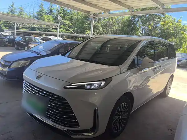 Buick GL8 New Energy 2025