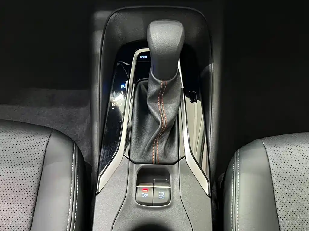 Toyota Corolla 2023 — фото 12