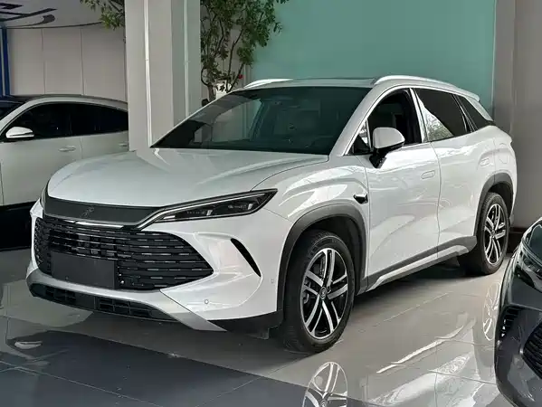 BYD Song L DM-i 2025