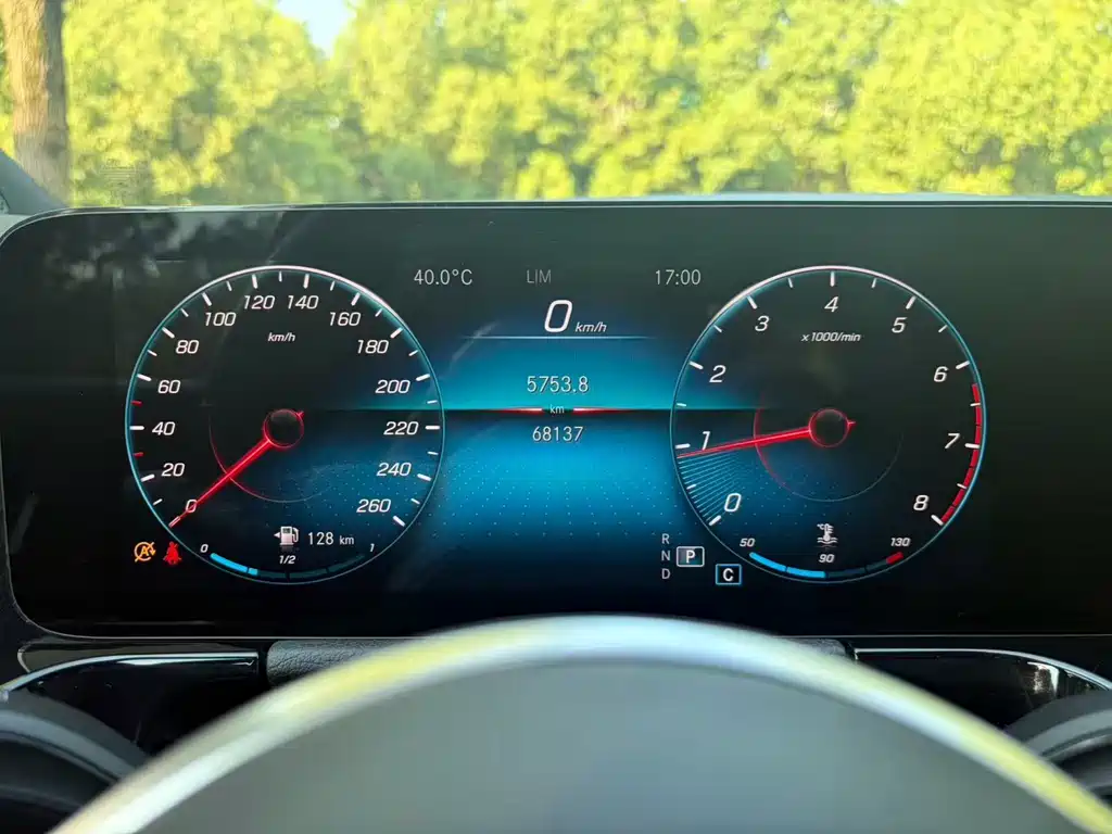Mercedes-Benz GLA 2021 — фото 15