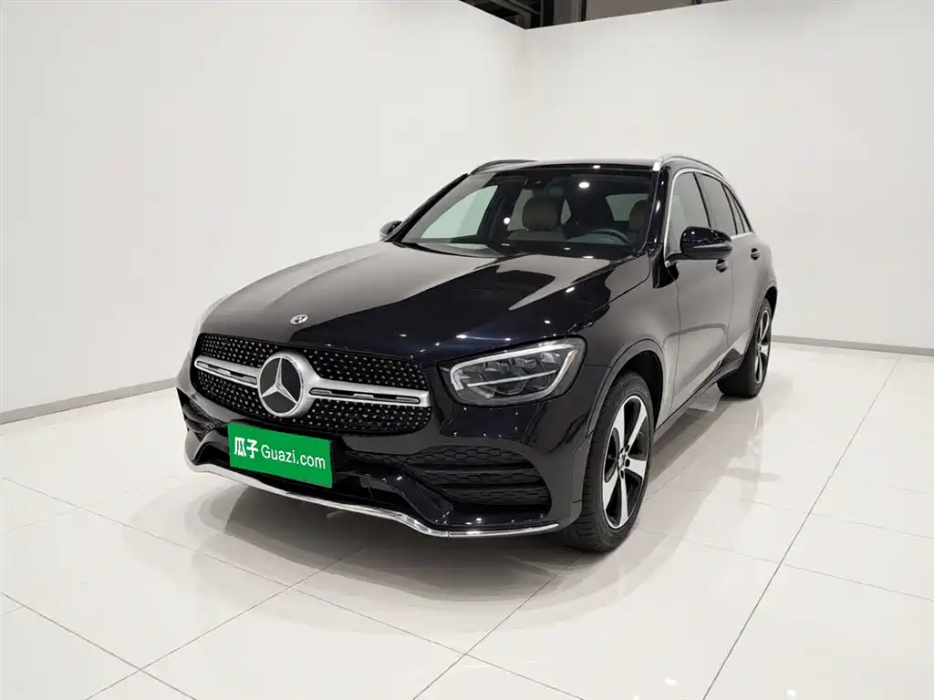Mercedes-Benz GLC 2022 — фото 1
